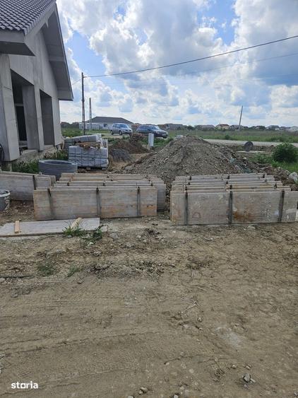 Casă cu 3 camere în Central