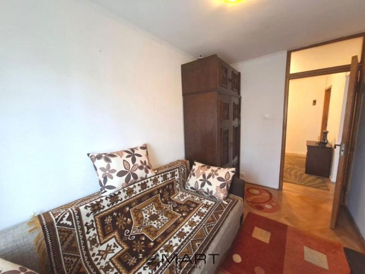 Apartament cu 3 camere decomandat în Calea Dumbrăvii