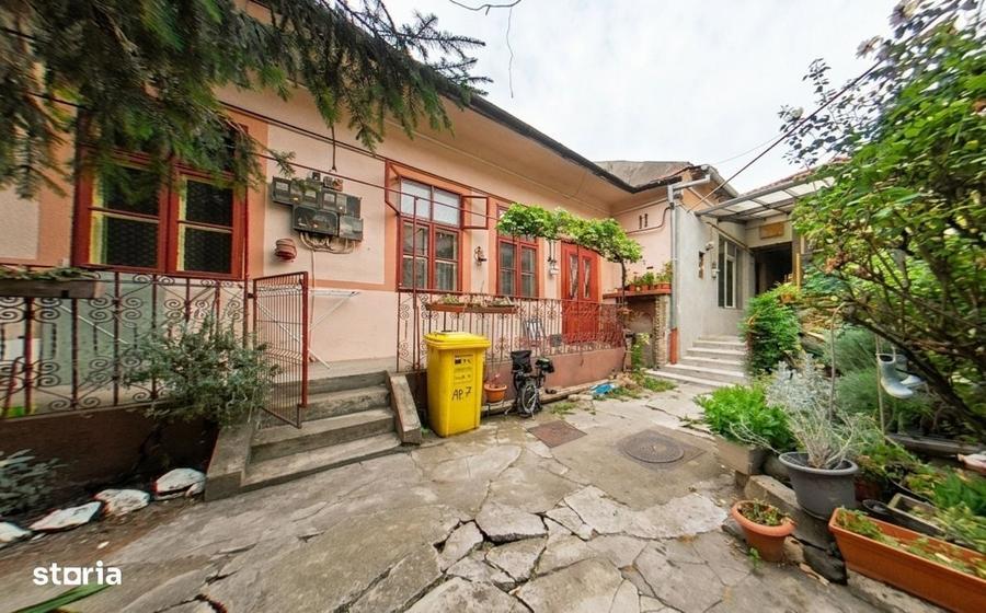 Apartament cu 2 camere in centrul Aradului, la curte comuna - 1