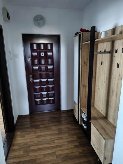 Apartament cu 2 camere decomandat în Mureșeni