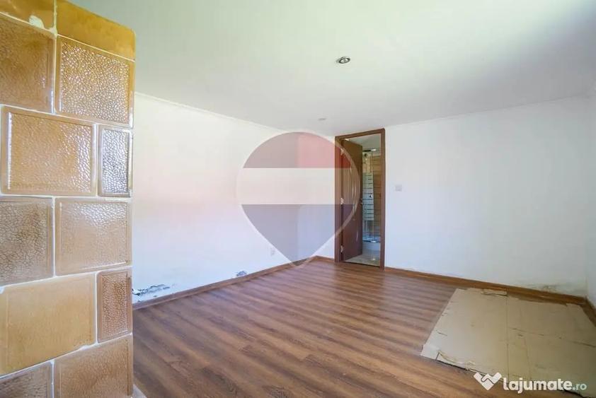 Casă cu 3 camere cu Teren 565 Mp în Zizin