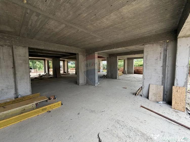 Spațiu comercial, de 256 mp, în Sud