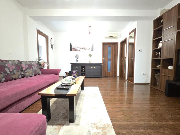 Apartament cu 2 camere semidecomandat în Siderurgiștilor