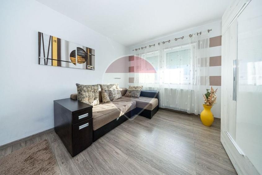 Apartament 2 camere, decomandat,boxa si loc de parcare! - 12