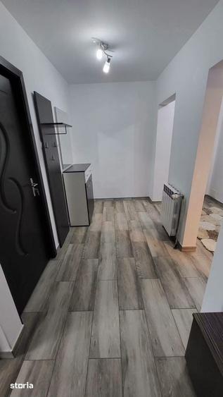 De vanzare apartament 3 camere, mobilat si utilat, bucatarie spatioasa - 2