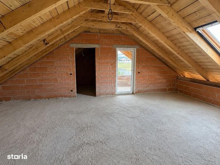 Casa la rosu de vanzare | 182 mp utili | Teren 550 mp - 9