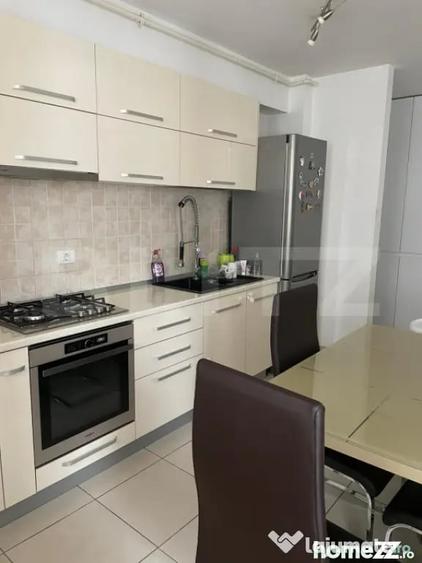Apartament cu 2 camere decomandat în Răcădău