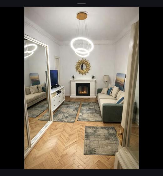 Apartament cu 4 camere semidecomandat în Moșilor