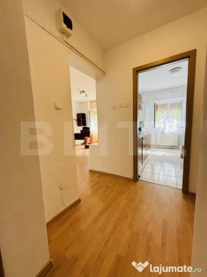Apartament cu 2 camere semidecomandat în Astra