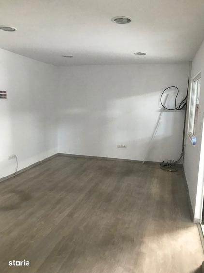 Spațiu comercial, de 500 mp, în Ștefan cel Mare