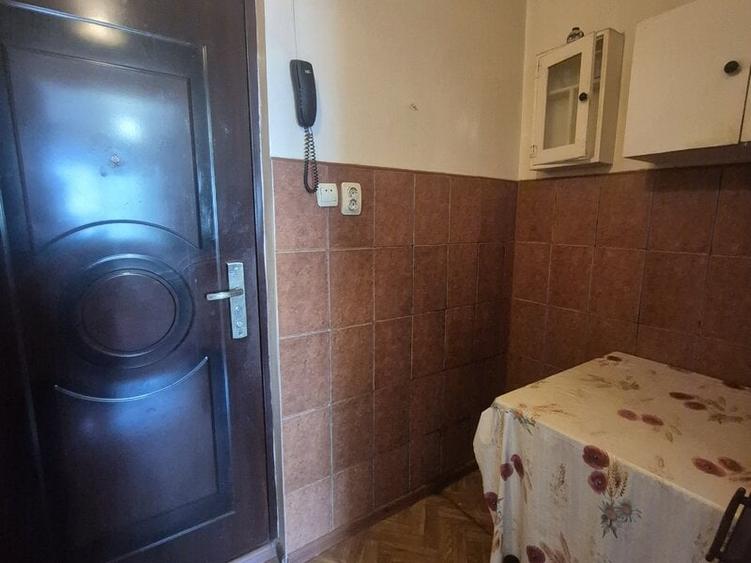 Garsonieră în Theodor Pallady