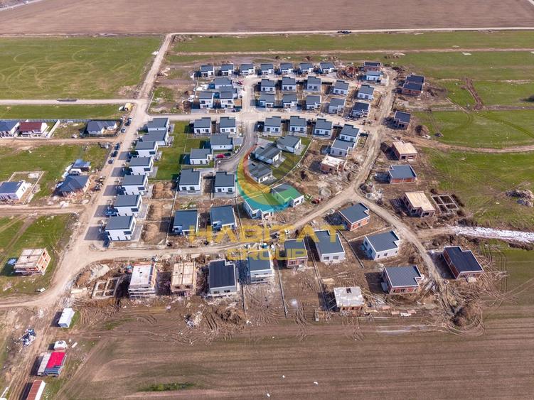 Teren Construcții intravilan de 400 mp, în Vidra