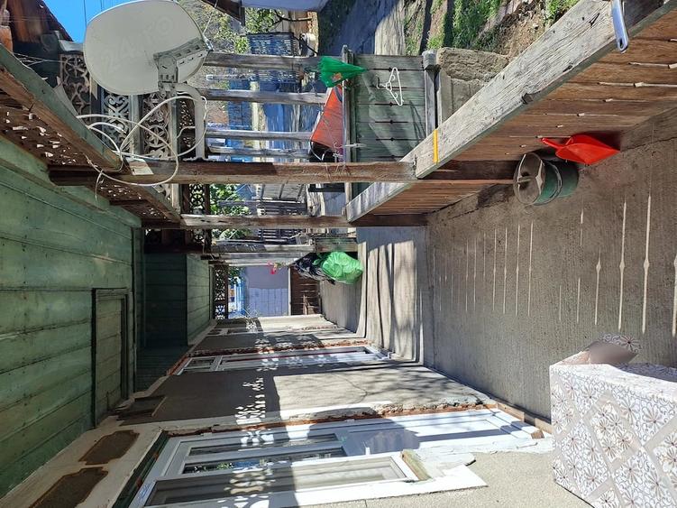 Casă cu Teren 75 Mp în Cungrea