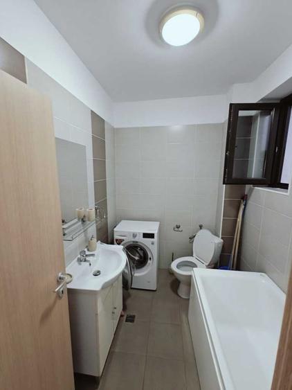 Apartament cu 2 camere decomandat în Bucureștii Noi