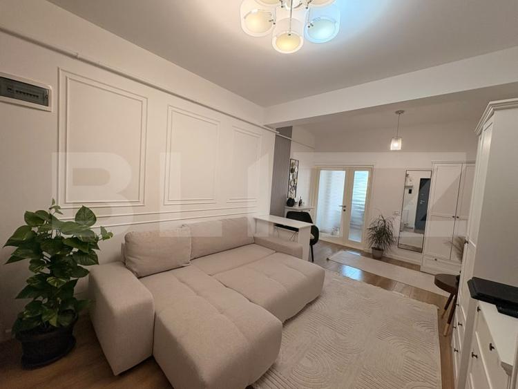 Apartament cu 2 camere semidecomandat, mobilat în Burdujeni