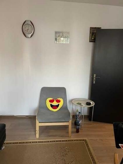 Garsonieră decomandată în Gara de Nord