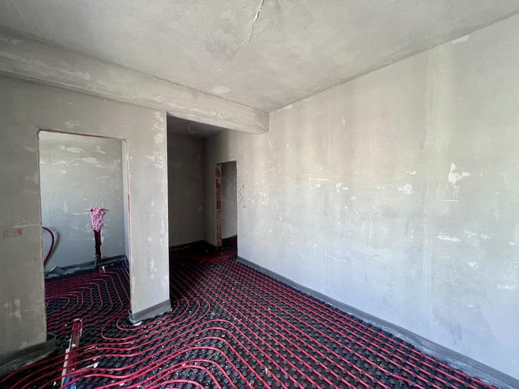 Penthouse cu 3 camere în Urseni
