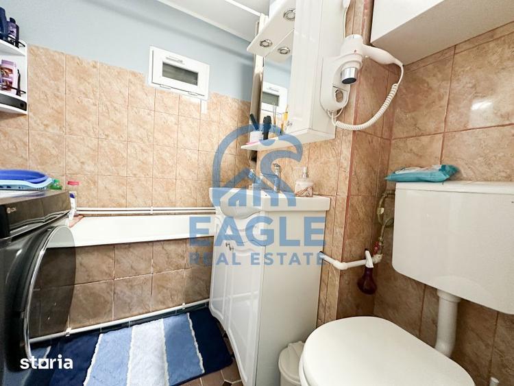 Apartament cu 2 camere decomandat, mobilat în Sud