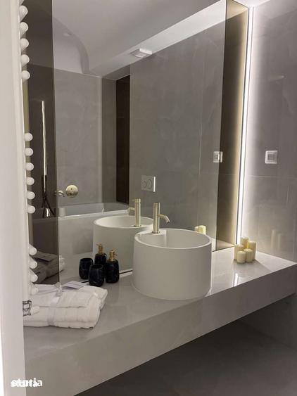 Apartament cu 3 camere, mobilat în Nord