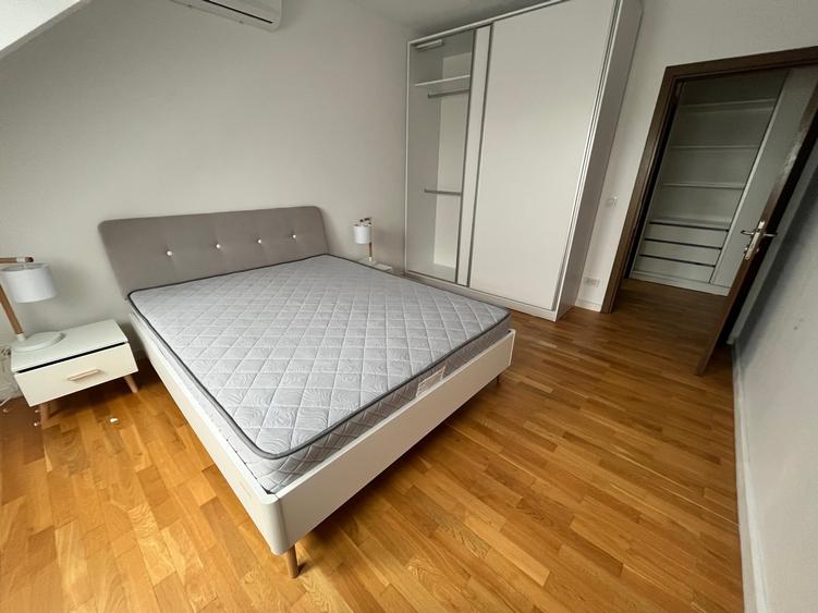 Apartament cu 2 camere semidecomandat în Parcul Carol