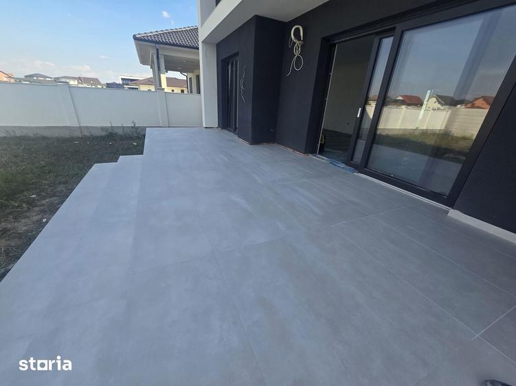 Casă cu 4 camere cu Teren 620 Mp în Sânmartin