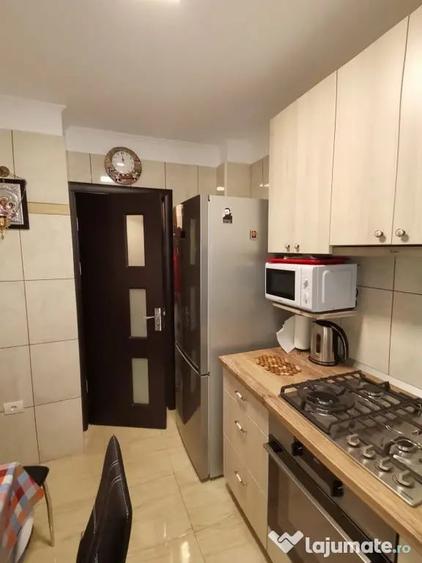 3 camere de inchiriat Tomis II - 8