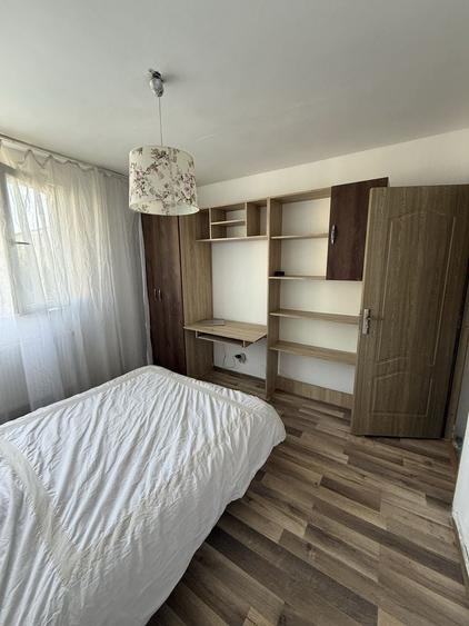 Vand apartament 2 camere traian vuia - 2