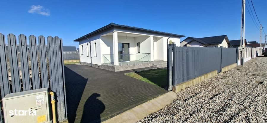 Casă cu 3 camere cu Teren 270 Mp în Central