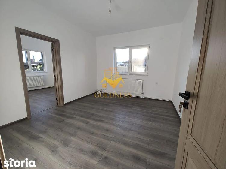 Casă individuală cu 5 camere cu Canalizare în Iris