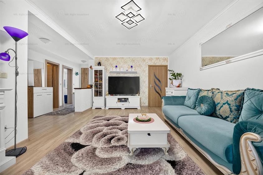 Casă cu 5 camere cu Teren 227 Mp în Sânpetru