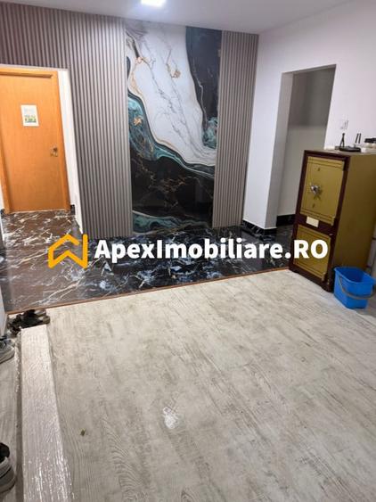 Apartament cu 4 camere decomandat în Timpuri Noi
