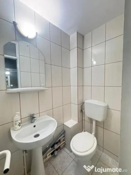 Apartament cu 3 camere decomandat în Tomis III