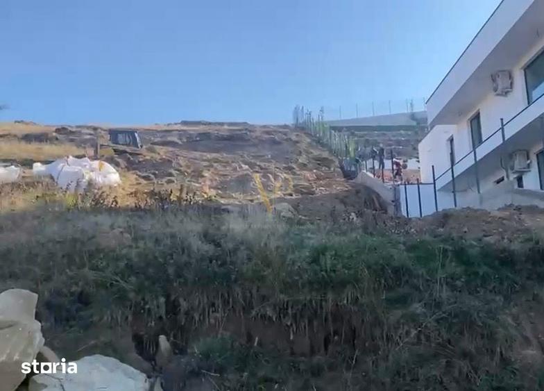 Teren de 1400 mp, în Feleacu