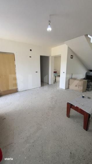 Casă cu 4 camere în Barza