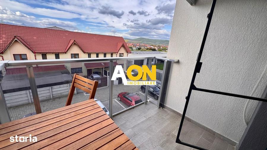 Apartament cu 3 camere, mobilat în Cetate