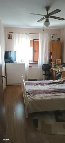 Apartament cu 2 camere decomandat în Alexandru cel Bun