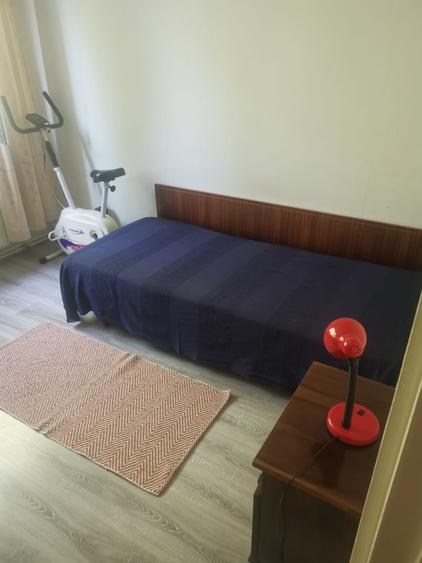 Apartament cu 3 camere decomandat în Alexandru Obregia