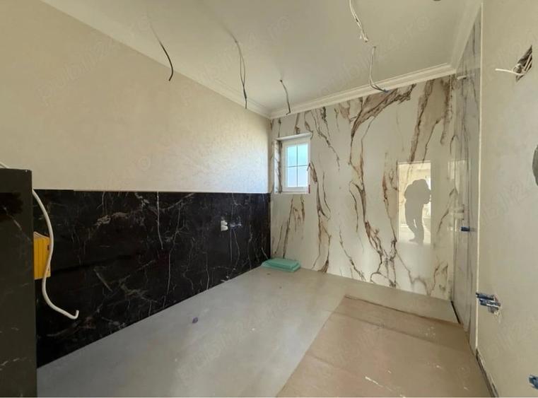Casă cu 3 camere cu Teren 600 Mp în Exterior Vest