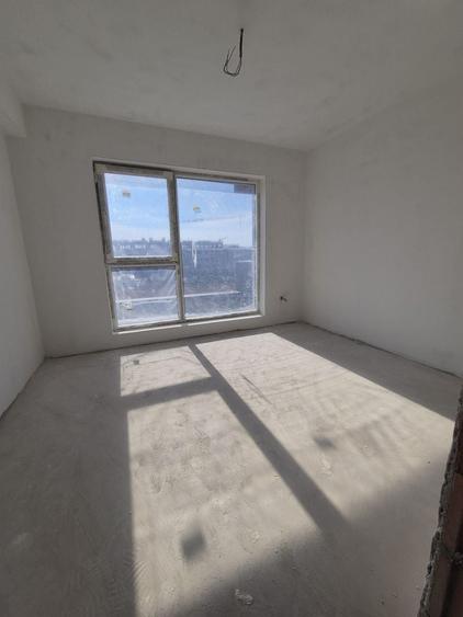 Apartament cu 2 camere decomandat în Theodor Pallady