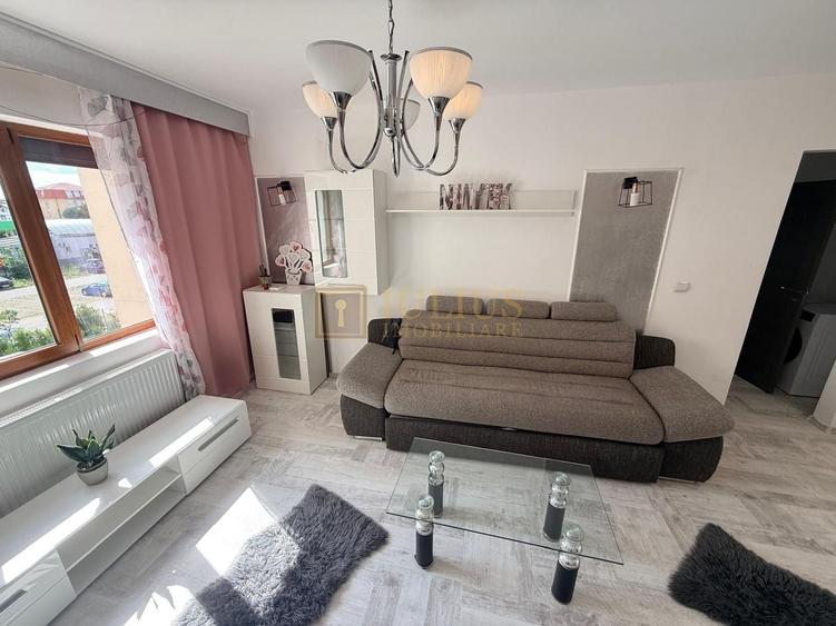 Apartament cu 2 camere semidecomandat, mobilat în Aradului