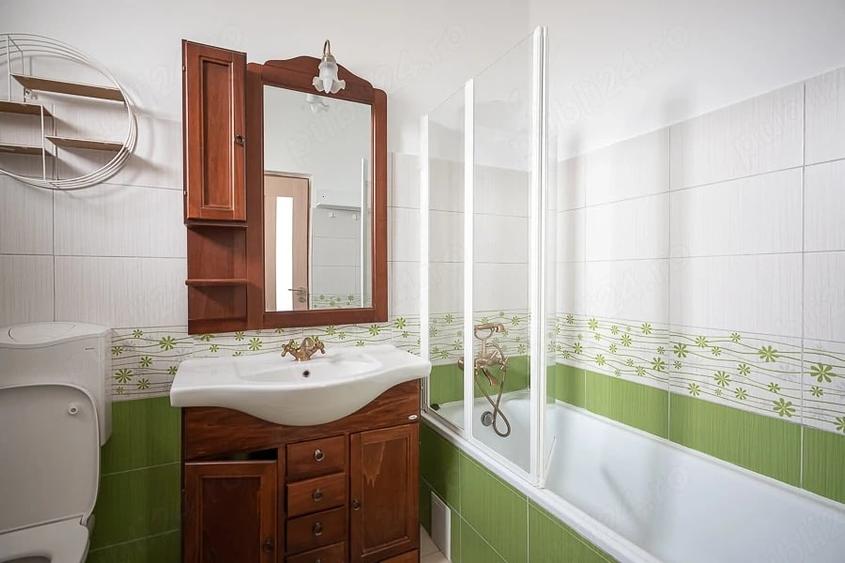 Apartament cu 2 camere nedecomandat în Micro 16