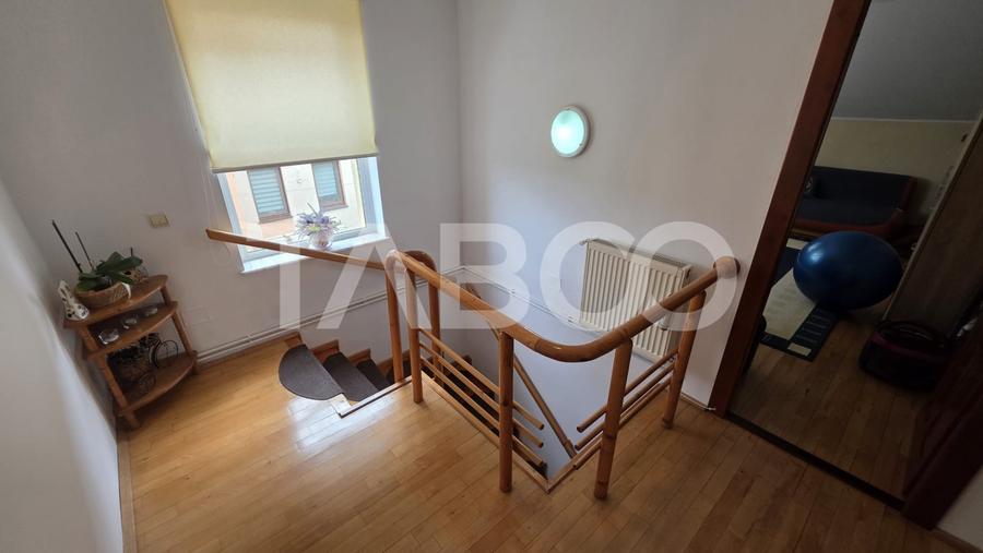 Duplex cu 4 camere cu Canalizare în Sebeș