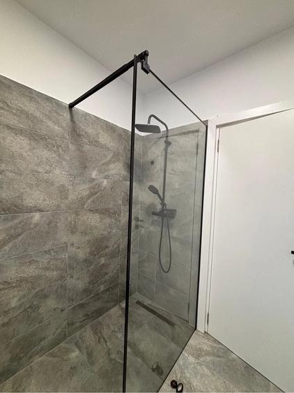 Apartament cu 2 camere semidecomandat în Florești