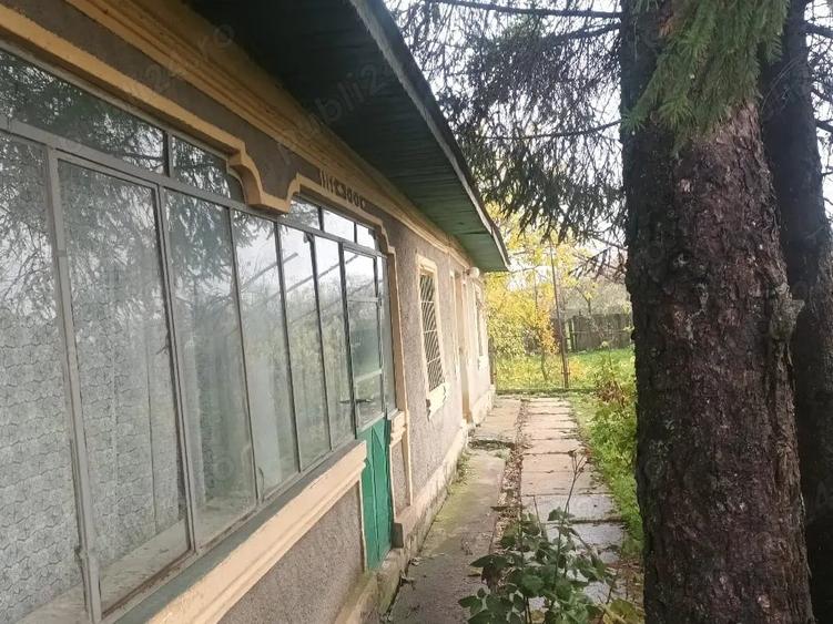 Casă cu 3 camere cu Teren 1100 Mp în Socetu