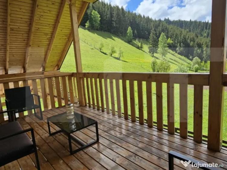 Proprietate de vanzare, cu 5 camere, 202 mp, statiunea de sc - 15