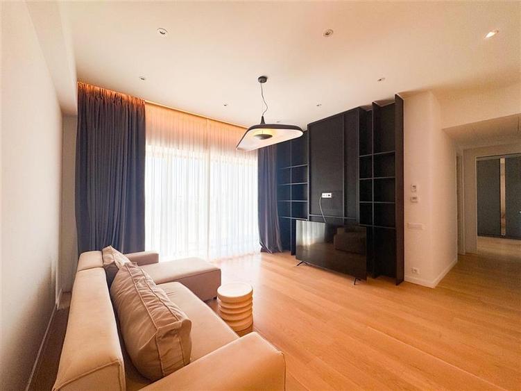 Apartament cu 3 camere decomandat, mobilat în Floreasca