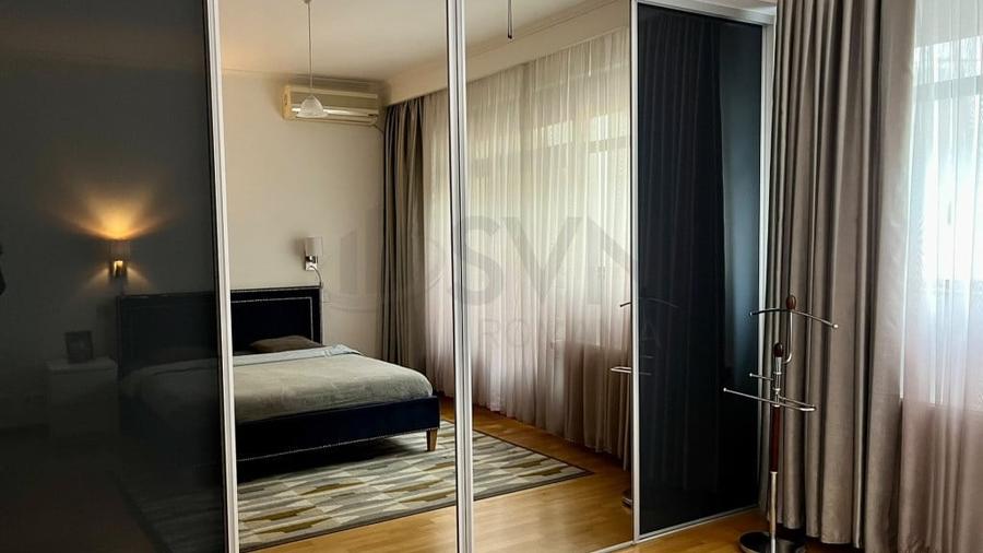 Apartament cu 3 camere decomandat în Kiseleff