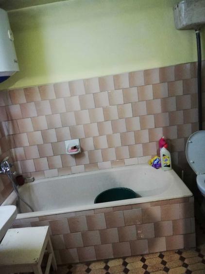 Casă cu 4 camere în Agârcia
