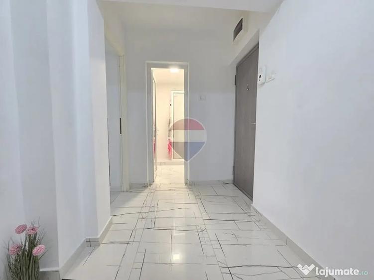 Apartament cu 2 camere decomandat în Sud