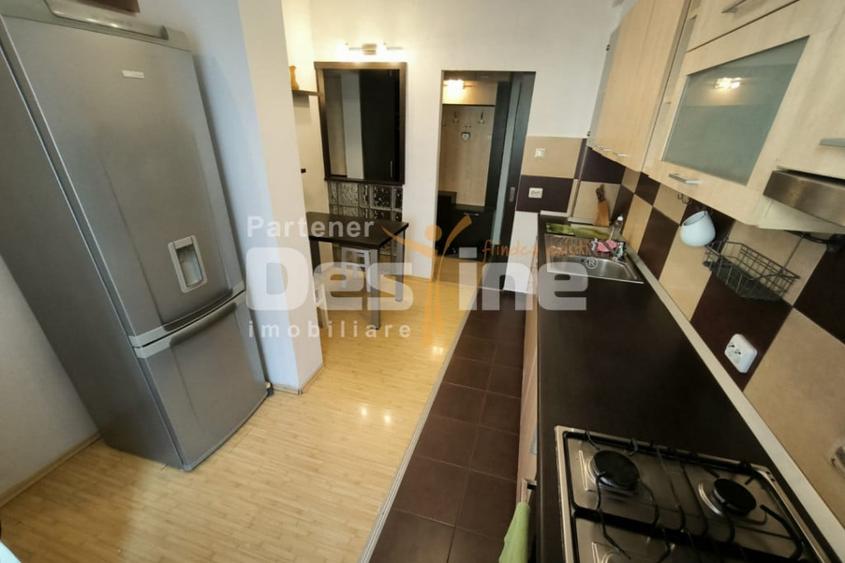 Apartament cu 2 camere decomandat în Răcădău